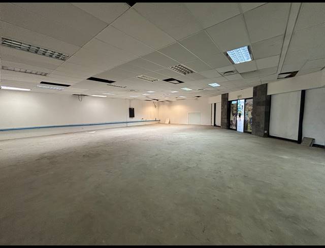 198M² RETAIL TO LET IN AUDAS ESTATE